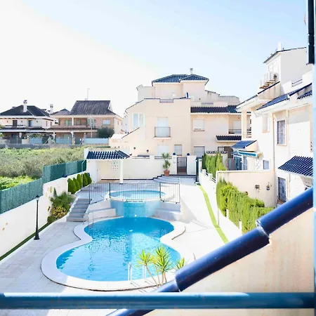 With Private Garden 200m From The Sea * تورّيفيِخا