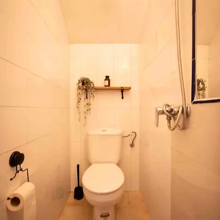 Ferienhaus With Private Garden 200m From The Sea *