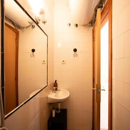 بيت للعطل With Private Garden 200m From The Sea *