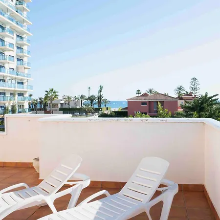 بيت للعطل With Private Garden 200m From The Sea *