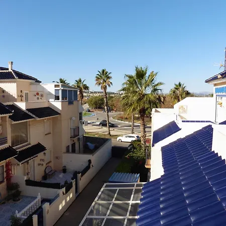 With Private Garden 200m From The Sea Ferienhaus Torrevieja