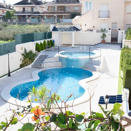 With Private Garden 200m From The Sea *
