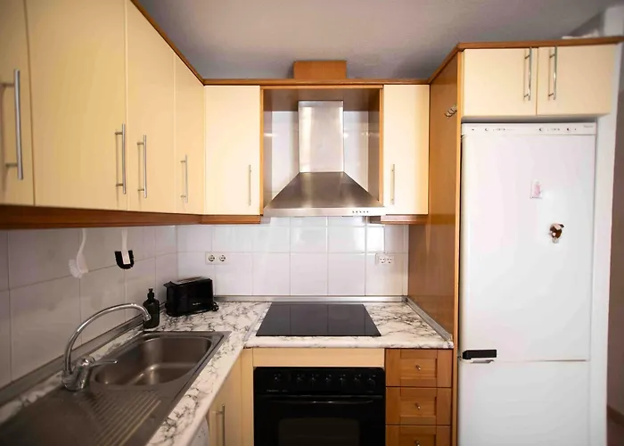 Casa vacanze With Private Garden 200m From The Sea *